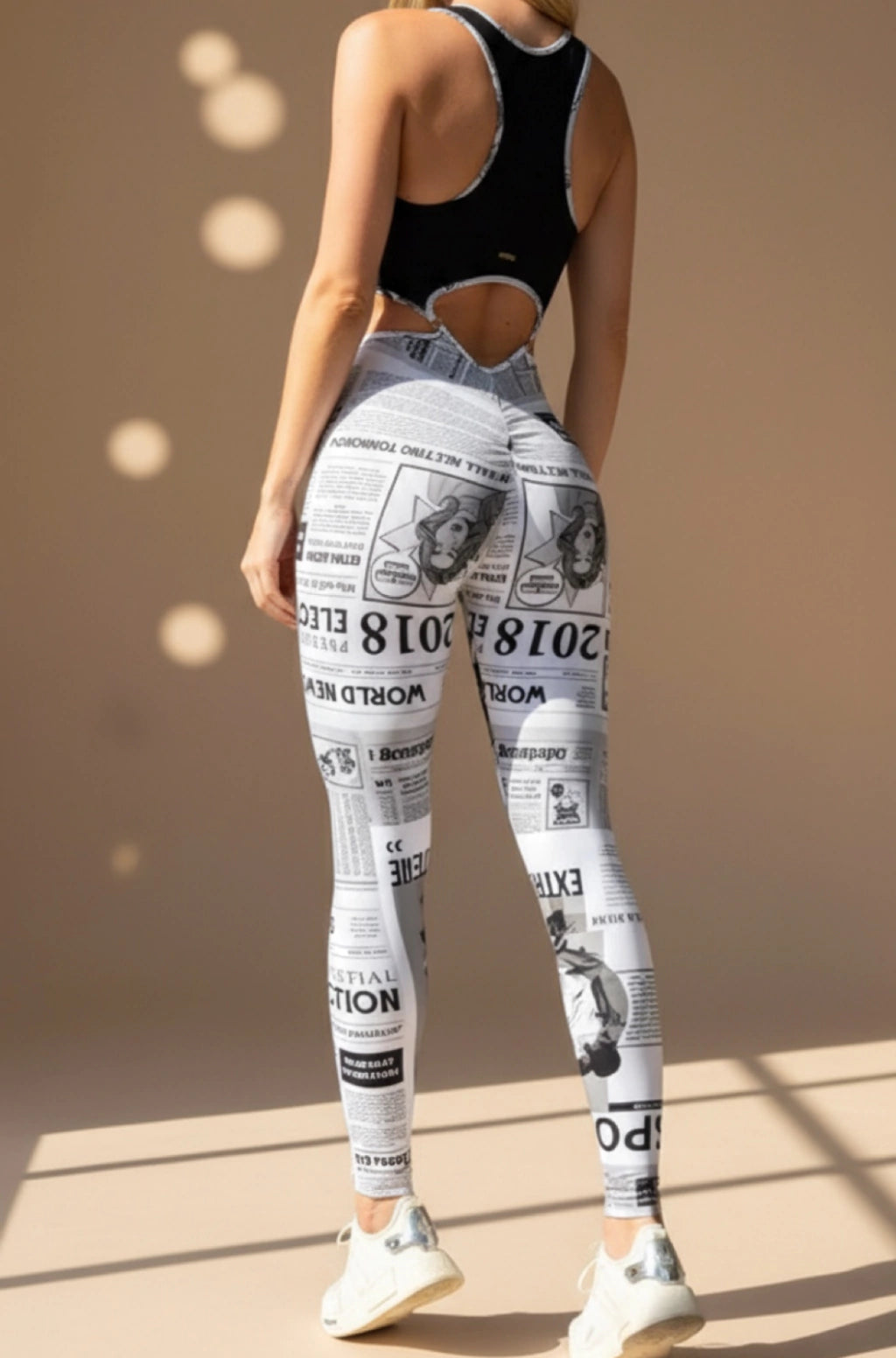 Macacão Longo Empina Bumbum Newspaper