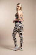 Legging empina bumbum animal print bege