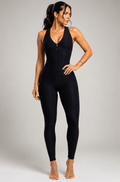 Macacão empina bumbum jacquard brocado Preto